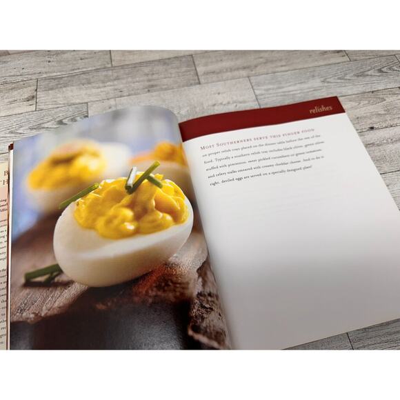 Back to the Family Art Smith 2007 Hardcover Comfort Food Cookbook Shared Meals - Picture 16 of 16